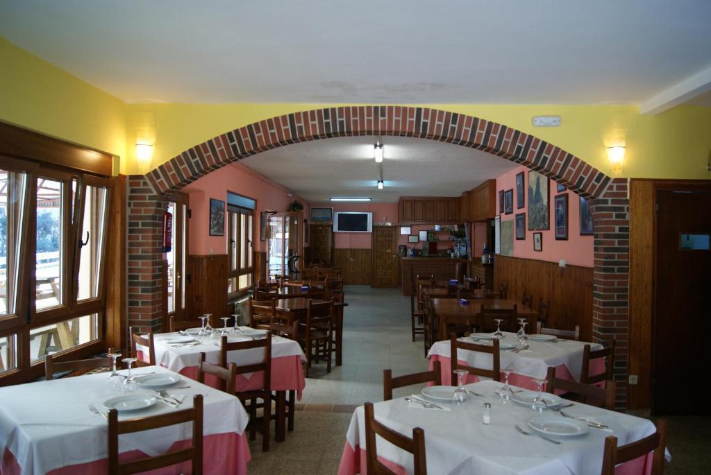 Hotel Garganta Del Cares 庞西伯斯 外观 照片